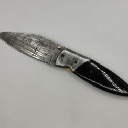 Couteau de Poche en Damas Le CALADOU - Coutellerie Artisanal HOSTEEL - Couteaux Pliant de Collection