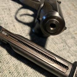 URSS - RUSSIE - Pistolet automatique &agrave; billes d'acier - AIR SOFT