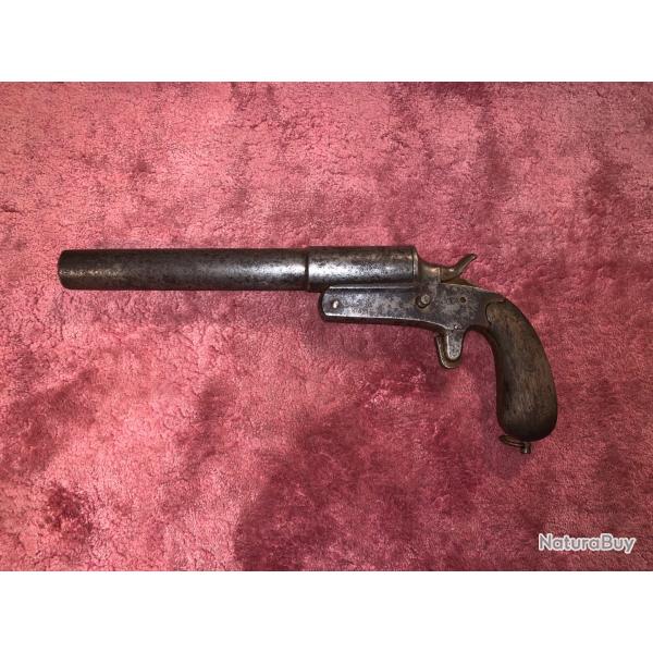 Rare pistolet lance fus�e Allemand  Ww1 de type Drucknopf .