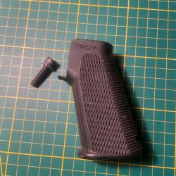 Poign&eacute;e Ar-15 TROY