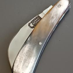 ANCIEN COUTEAU DE M&Eacute;TIER, BROSSARD, THIERS, manche CORNE, guilloch&eacute;