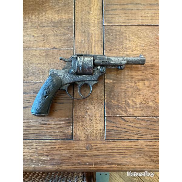 Revolver mas 1873 annee 1880