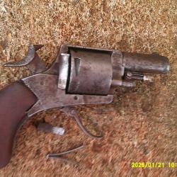 REVOLVER DE POCHE BULLDOG 6 coups calibre 320