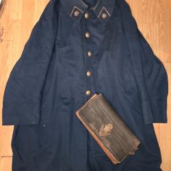 Ancien uniforme et porte feuille Banque de France