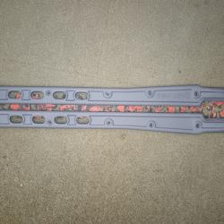 MDT 102263  PANNEAU LATERAUX POUR CHASSIS HS3 TOUS MODELS (SAVAGE) SAUF MOSSBERG/SAVAGE) "GRIS"