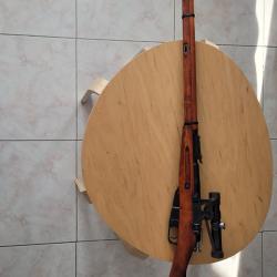 Mosin Nagant sniper Russe,bo&icirc;tier octogonale,&eacute;tat proche du neuf avec baillonette et frein de bouche