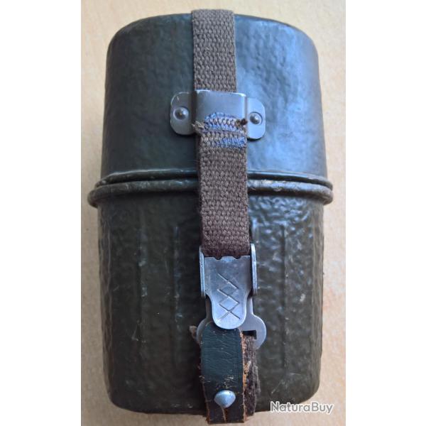 Gamelle, gourde Allemande ann�es 60