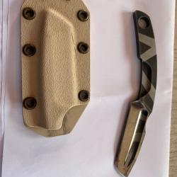 Couteau extr&eacute;ma ratio