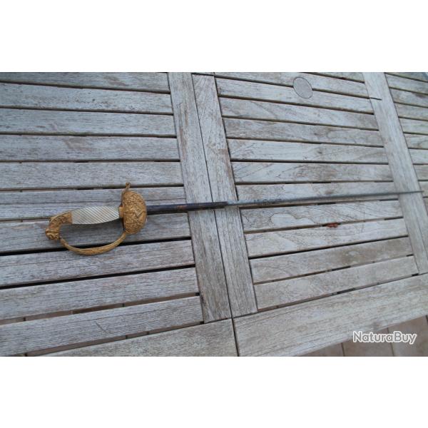 Ep�e d�but 19eme poign�e d�but restauration