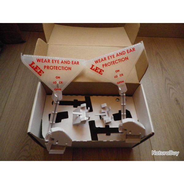 Distributeur automatique d'amorces LEE  " amorces Small and Large " mod�le 90997