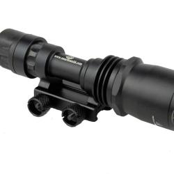 LAMPE TACTIQUE M951 (SANS SWITCH)
