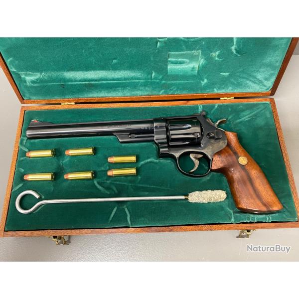 SMITH&WESSON model 29-2 calibre 44 MAG tr�s bel �tat