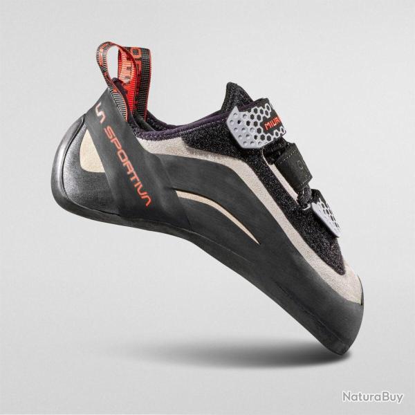 Miura contre une femme 37