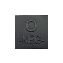 Grade velcro 5x5 basse visibilit&eacute; - groupe sanguin O-