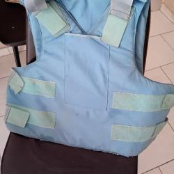 ENCHERE GILET PARE BALLES TRES DISCRET BLEU ONU TAILLE L