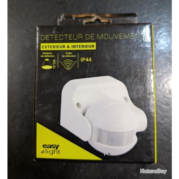 DETECTEUR DE MOUVEMENTS NEUF DANS SA BOITE D'ORIGINE