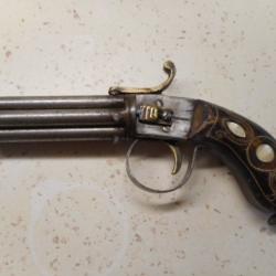 copie d'un ancien pistolet  mod&egrave;le poivri&egrave;re   6 coups style arabe