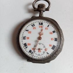 montre &agrave; gousset boitier argent aiguille en or &agrave; r&eacute;parer