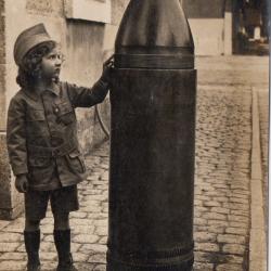 CPA -Obus de 380 -Bombardement de NANCY 13 Aout 1916 -N&deg;7183
