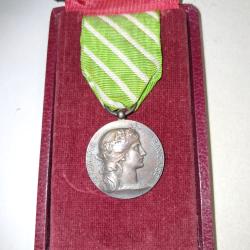 M&eacute;daille Employ&eacute;s communaux Argent