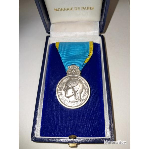 Medaille PAX et LABOR en Argent