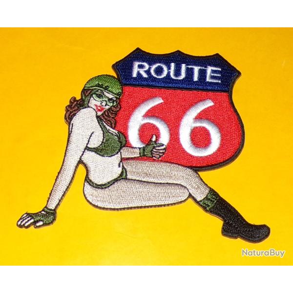 TISSU PATCH :  ROUTE 66   , DIAMETRE 8 CM , BON ETAT VOIR PHOTO . POUR TOUT RENSEIGNEMENT ME CONTACT