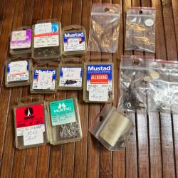 LOT P&Ecirc;CHE HAME&Ccedil;ONS MUSTAD TRIPLE FOND DE TIROIR NEUF ENVIRON 350 pi&egrave;ces