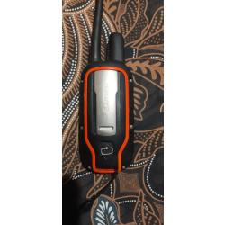 Centrale Alpha 100 Garmin parfait &eacute;tat, tr&egrave;s peu servi.