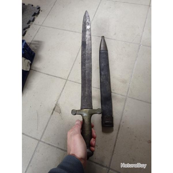 Glaive fran�ais avec fourreau au m�me num�ro original