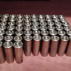 64 &eacute;tuis 8mm92 tir&eacute;s une fois