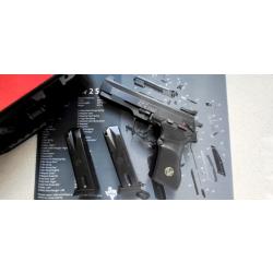 Pistolet Vektor SP1 calibre 9x19