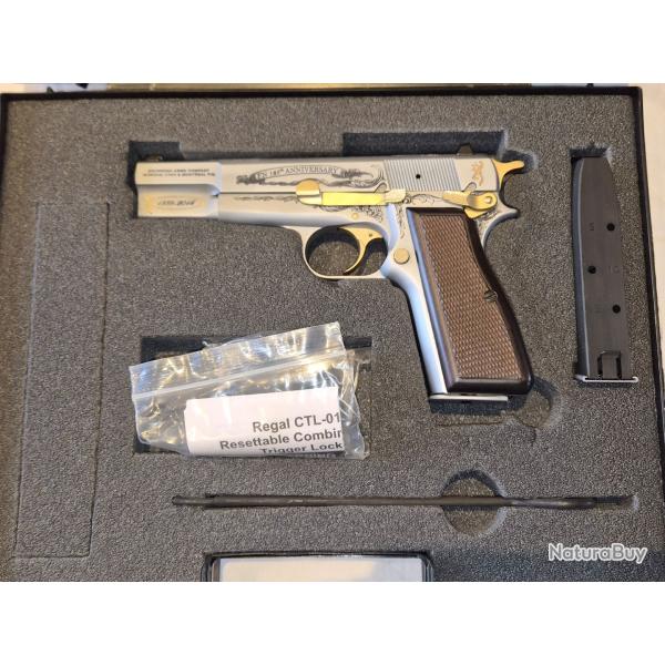 Pistolet FN GP 35 Browning s�rie limit� anniversaire gravures et placage calibre 9x19MM