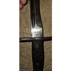 Ba&iuml;onnette avec fourreaux