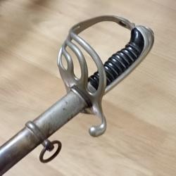 Sabre r&eacute;glementaire Mle 1882 ,F.B.D Fran&ccedil;ois Delacour& Bak&eacute;s &agrave; Paris