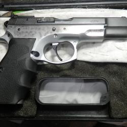 CZ 75 B 9MM LUGER