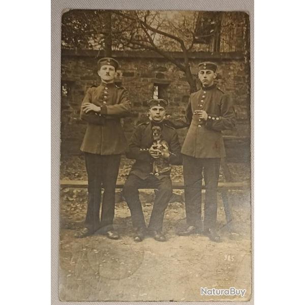 Carte photo soldats Prussien chien mascotte guerre 14/18 WW1