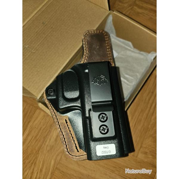 Holster dissimul� droitier pour Glock avec ou sans red dot calibre  19, 19X, 44, 45 m, 23, 32