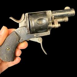 REVOLVER BULLDOG BELGE calibre 320