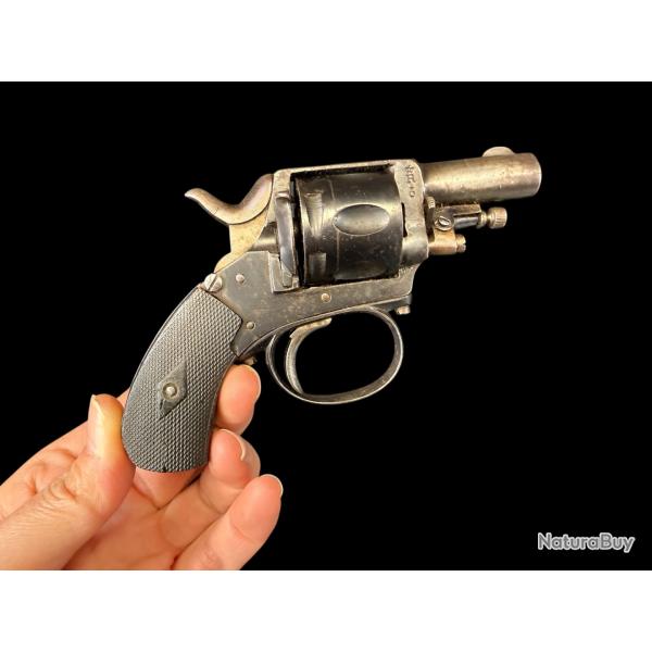 BULLDOG DE FABRICATION BELGE calibre 320