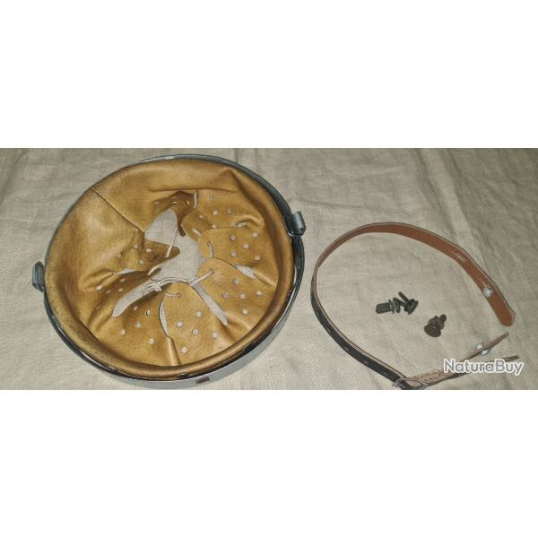 Int�rieur 66 de casque + jugulaire 1943 + 3 rivets WW2