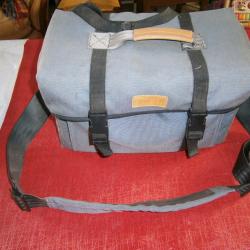 sacoche &agrave; bandouli&egrave;re tactique