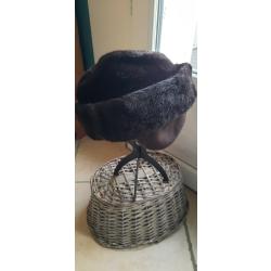 Chapeau fourrure homme avec cache oreille