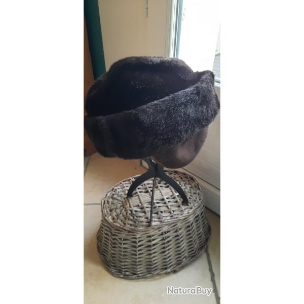 Chapeau fourrure homme avec cache oreille