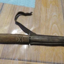 POIGNARD DE TRANCH&Eacute;E FRAN&Ccedil;AIS CHATELLERAULT COUTROT N 1 WW1