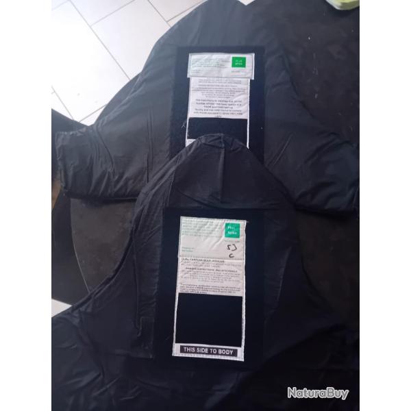 Ench�re lot de 2 plaques balistiques contre les armes de poings et les lames 49/40