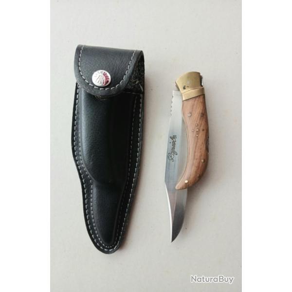 Couteau ''Laguiole" avec fourreau