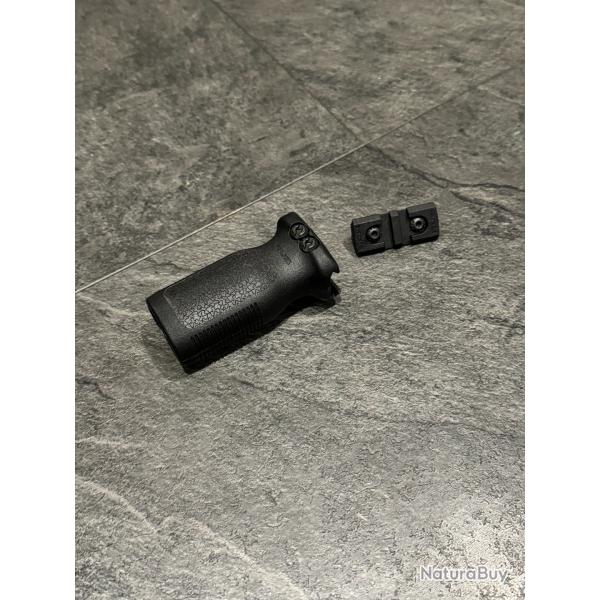 Poign�e Verticale MAGPUL RVG Rail