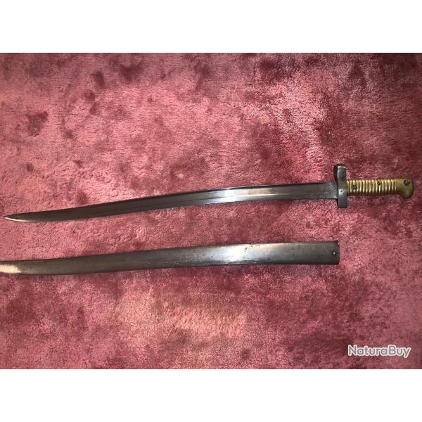 Belle bayonnette Erzatz Allemande . � partir d'une lame de Chassepot .