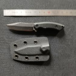 Couteau de poche fixe + &eacute;tui