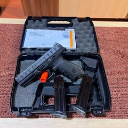 PISTOLET BERETTA APX NOIR CAL 9X19 - OCCASION QUASI NEUF !
